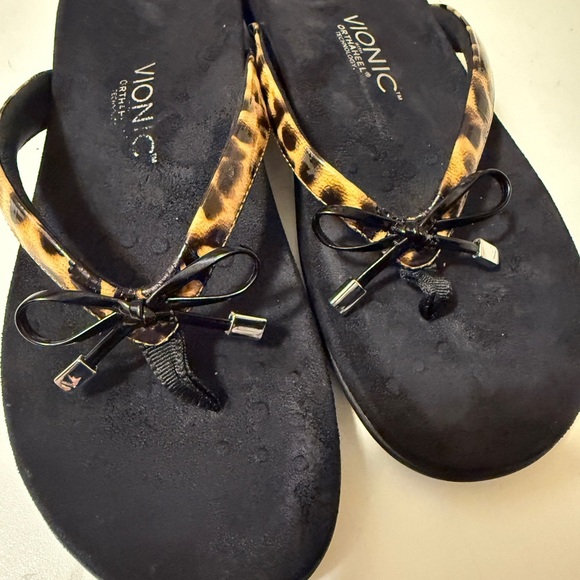 Womens VIONIC Bella SANDALS 
Animal Print BOW SHOES
Supportive Contours - Picture 3 of 9